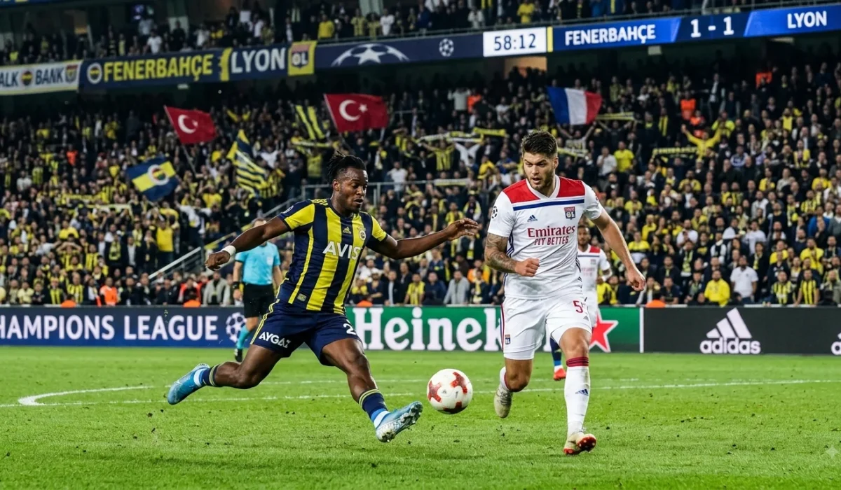 Fenerbahçe vs Lyon : un choc décisif pour une place en Ligue des champions 18 août 2026