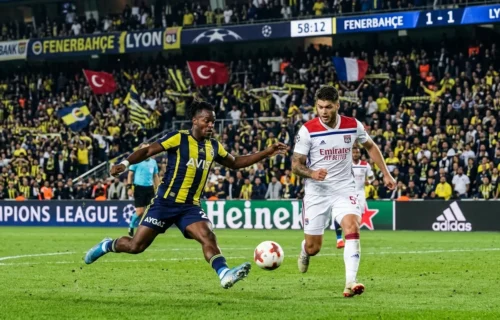 Fenerbahçe vs Lyon : un choc décisif pour une place en Ligue des champions 18 août 2026